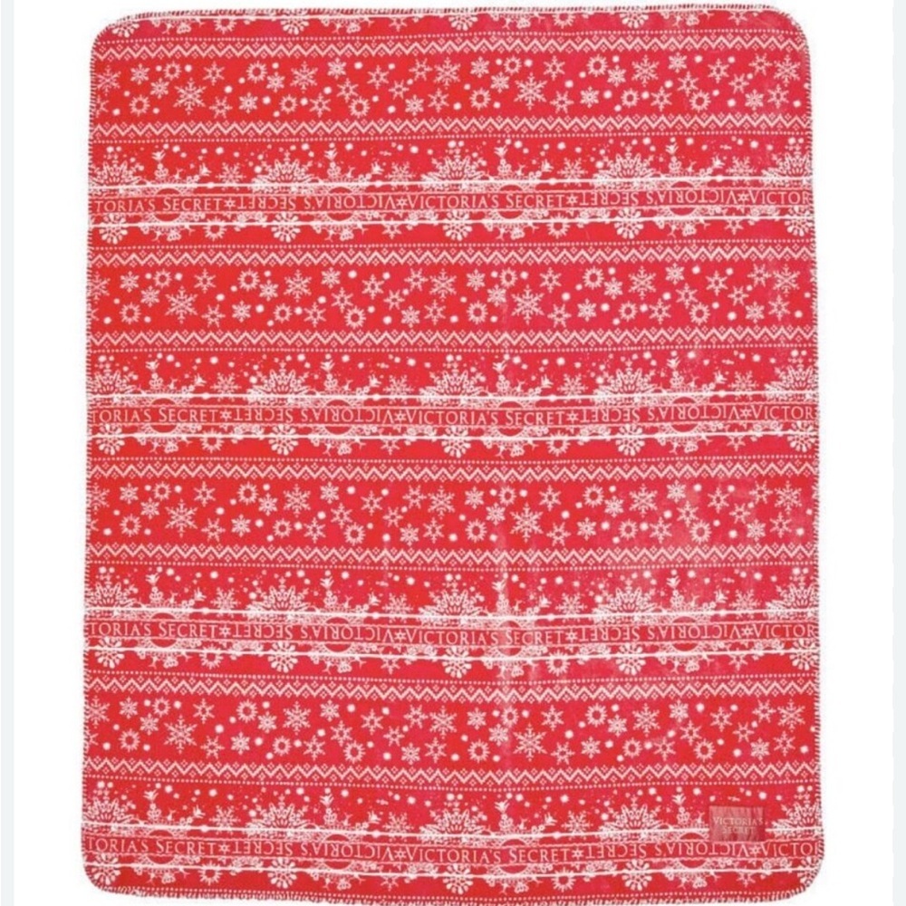 Victoria's Secret Red Holiday Sherpa Blanket 50’’x 60’’